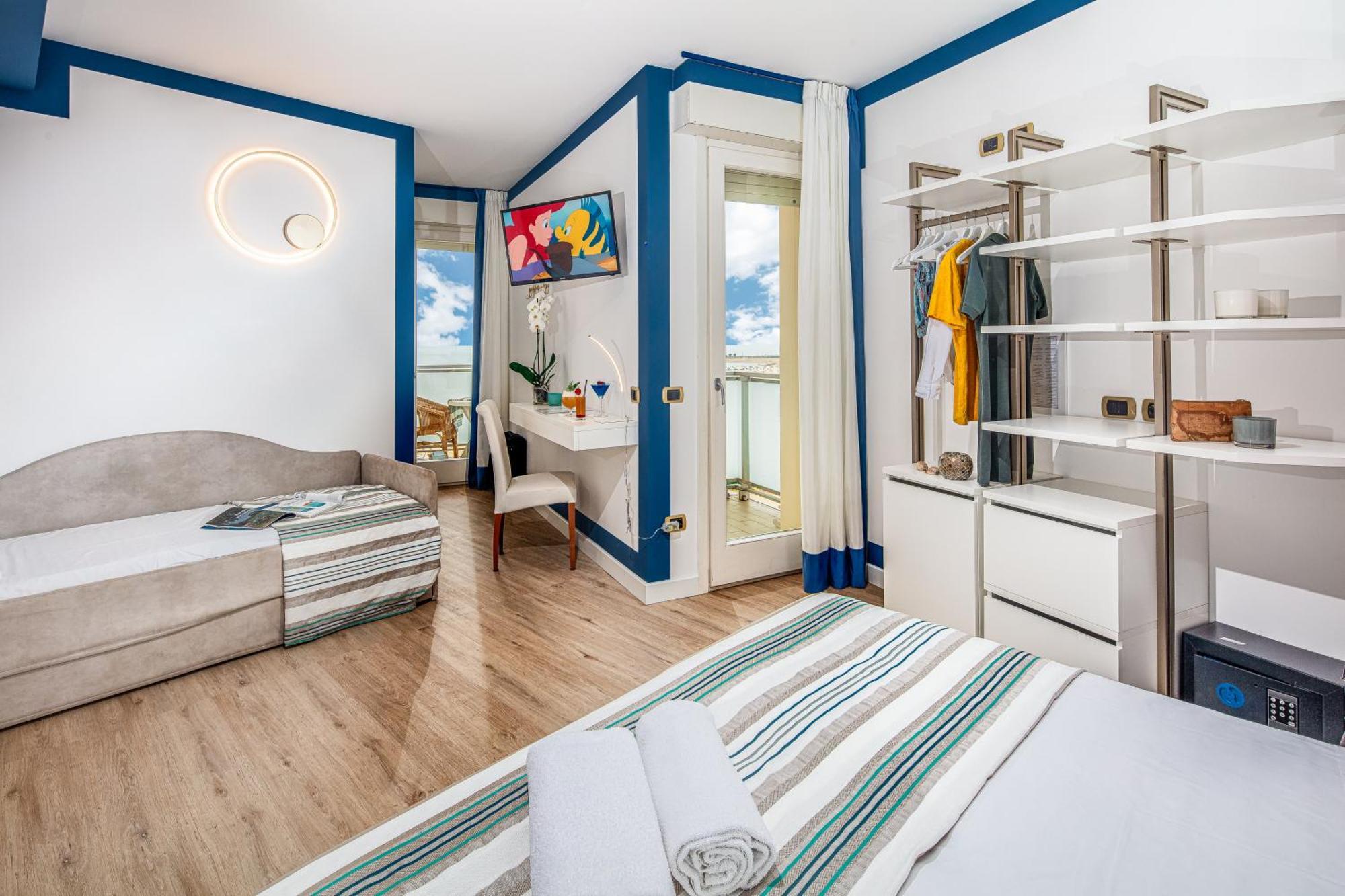 Hotel Karinzia Caorle Bagian luar foto